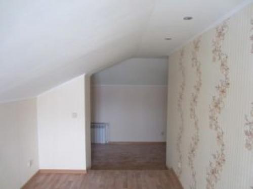 Отделка мансарды своими руками, фото вариантов