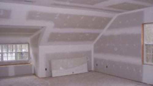 Отделка мансарды своими руками, фото вариантов