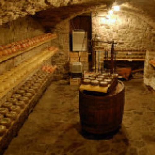 Поглотитель влаги для погреба. Как просушить погреб