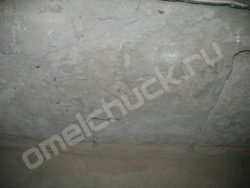 Насадка для снятия краски со стен. Использование дрели или перфоратора для удаления краски со стен.