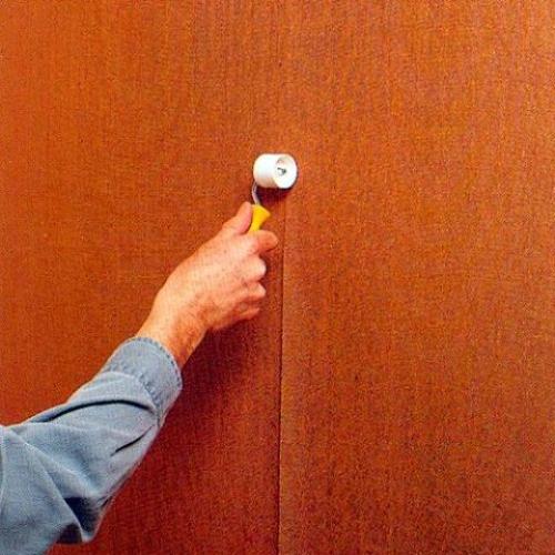 Как клеить виниловые обои встык. Как клеить стыки разных типов обоев