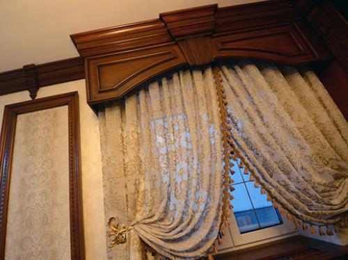 Какие карнизы для штор лучше. Какой карниз для штор лучше повесить 34