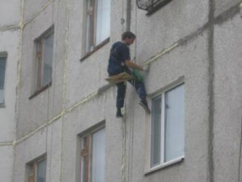 Промерзает стена в угловой квартире, что делать. Причины промерзания стен