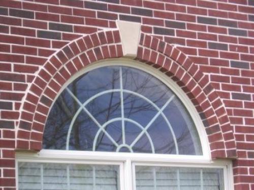 Облицовка оконных проемов кирпичом. Расширение проёма 10 Облицовка оконных проемов кирпичом. Расширение проёма 10