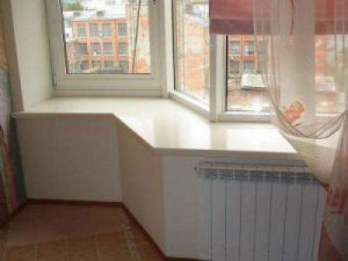 Пожелтел подоконник пластиковый, что делать. Как отбелить пластиковый подоконник средствами бытовой химии: пошаговая инструкция