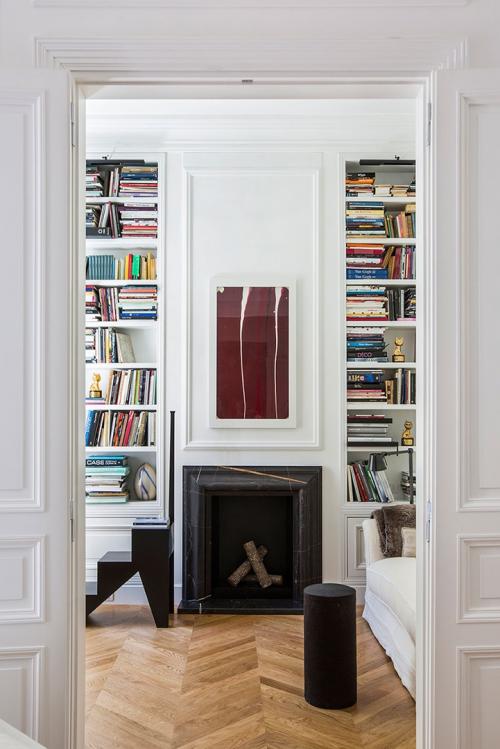 Апартаменты с видом на старинный палаццо в Риме 14