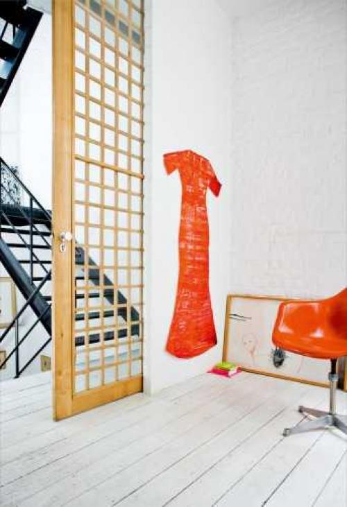 Красное платье и белый рояль 09