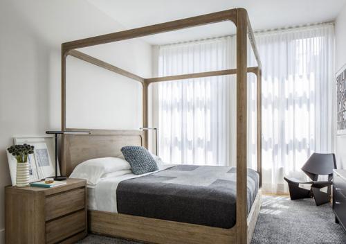 Брутальная квартира в историческом районе Нью-Йорка 07