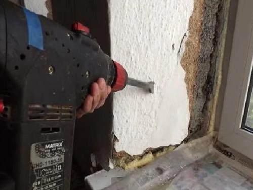 Чем лучше отделать откосы на окнах. Современные варианты отделки откосов на окнах или почему я против пластика