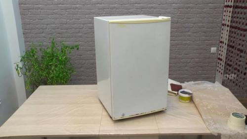 Реставрируем старый холодильник. Как покрасить холодильник – мастер-класс