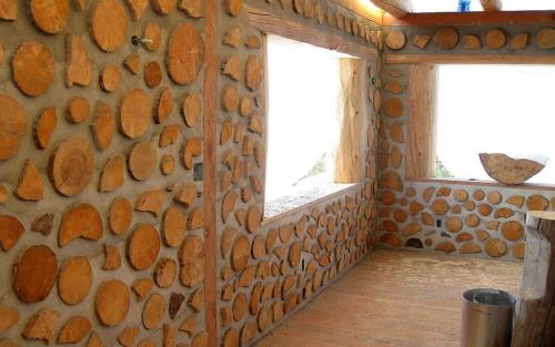 Дом из глины и дров. Глиночурка и преимущества строительства