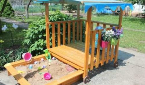 Песочница своими руками с крышкой-скамейкой. Из чего можно сделать песочницу 22 Песочница своими руками с крышкой-скамейкой. Из чего можно сделать песочницу 22