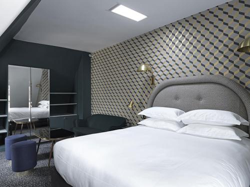 Французский шик: отель Grand Pigalle в Париже 06