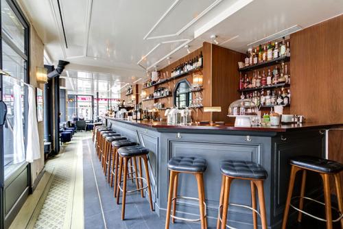 Французский шик: отель Grand Pigalle в Париже 08