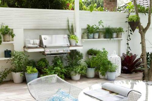 Маленький стильный сад 01