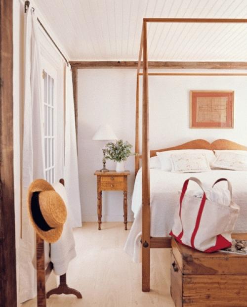 Классические интерьеры с яркими акцентами 09