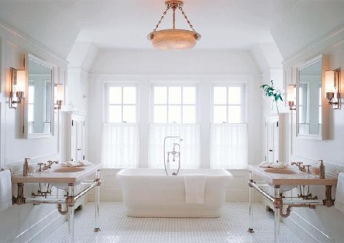 Классические интерьеры с яркими акцентами 04