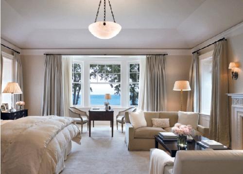 Классические интерьеры с яркими акцентами 35