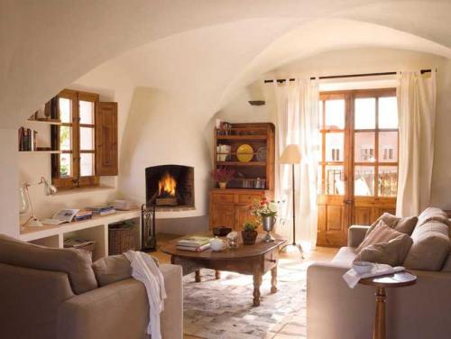 Прекрасные деревенские гостиные 11