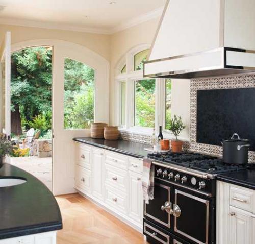 Angela Free Design 13