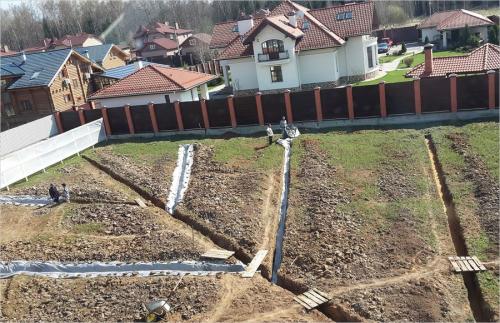 Как сделать участок сухим. Как осушить участок: эффективные методы избавления от грунтовых вод своими руками (70 фото)