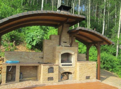 Мини мангал из кирпича своими руками. Мангал из кирпича: чертежи, фото, видео. Инструкция, как сделать простой мангал на участке?