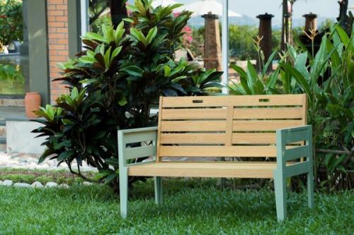 Лавочки из профильной трубы. Лавочка из профильной трубы своими руками 06