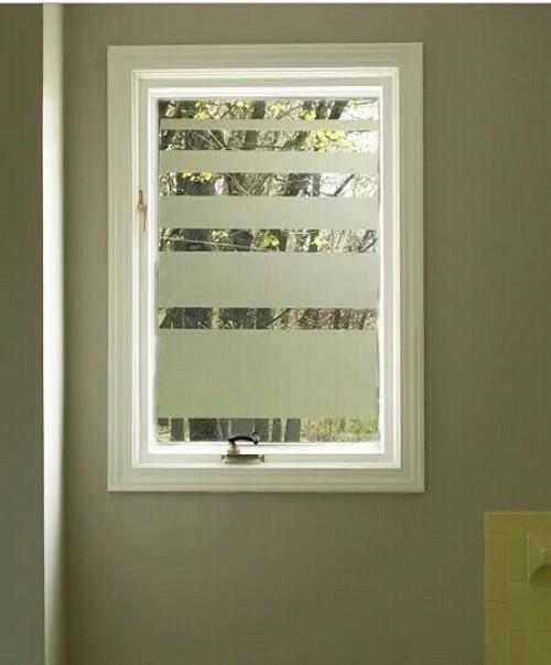 Оклейка стен самоклеющейся пленкой. Что такое самоклеящаяся плёнка и как подобрать нужную