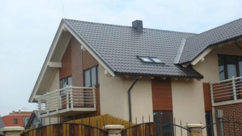 Кровля эркера металлочерепицей. Крыша из металлочерепицы — способы кровли и практические советы, как сделать крышу своими руками (фото и видео)