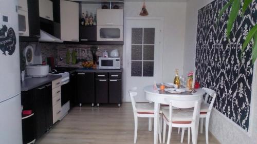 Ами мебель кухонные шкафчики. Самые красивые кухни «Ами Мебель» (18 фото)