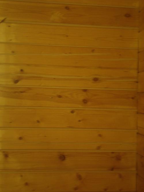 Чем заделать швы между брусом в доме. Заделка швов в брусовом доме герметиком