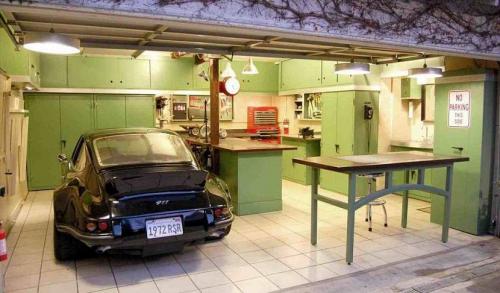 Обшивка гаража профлистом. Как можно своими руками обшить гараж профлистом снаружи, пошаговая инструкция 04