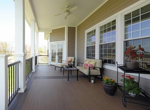 Закрытое крыльцо деревянного дома. Крыльцо — идеи строительства своими руками. 120 фото лучших проектов современности