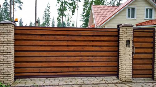 Примеры ворот откатных. Откатные ворота — идеи реализации своими руками. Обзор самых удачных вариантов (105 фото)