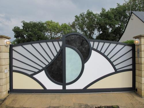 Примеры ворот откатных. Откатные ворота — идеи реализации своими руками. Обзор самых удачных вариантов (105 фото)