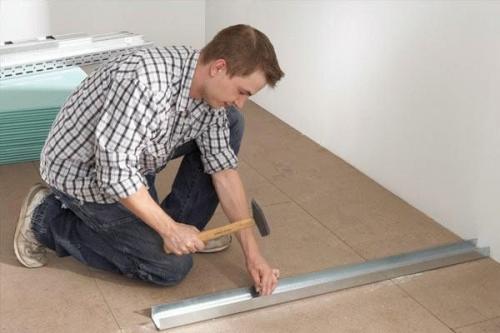 Как собирать каркас под гипсокартон. Каркас под гипсокартон для стены 05