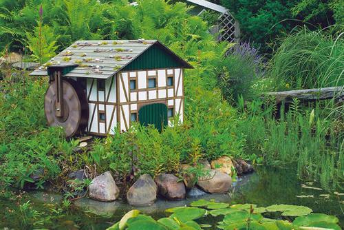 Водяная мельница в сад. Стилевые решения