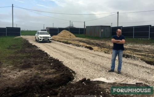 Как сделать площадку для автомобиля на глинистой земле. Строительство подъездной дороги с использованием геотекстиля