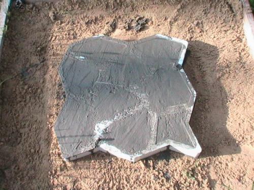 Формы для садовых дорожек своими руками. Форма для дорожек — стоит ли применять и почему?! Узнайте ответ на этот вопрос в обзоре и смотрите инструкции для работы с формой на фото.