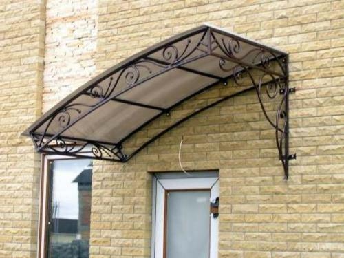 Легкие навесы из поликарбоната. Навесы из поликарбоната во дворе частного дома — секреты мастера самостоятельного изготовления и особенности проектирования! (фото и видео) 16