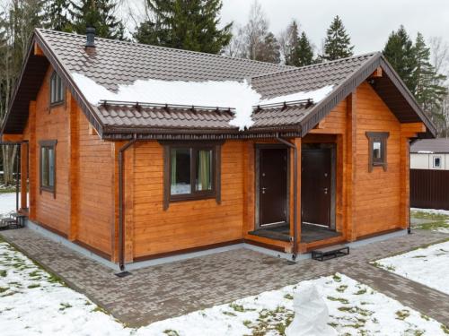 Дом из бруса через 10 лет. Дома из профилированного бруса: преимущества и недостатки