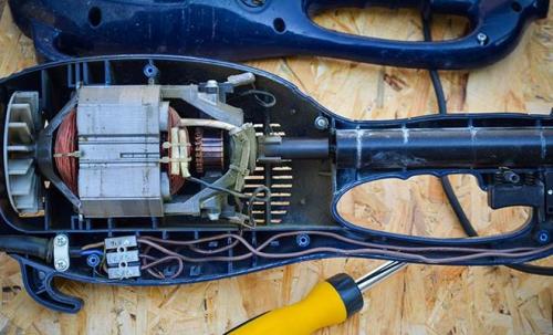 Ремонт двухтактного двигателя триммера. Особенности самостоятельного ремонта бензиновых и электрических триммеров для травы