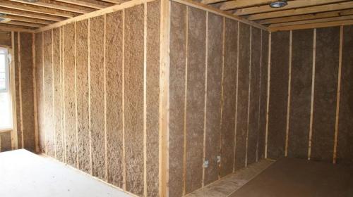 Чем утеплить каркасный дом для зимнего проживания. Способы утепления