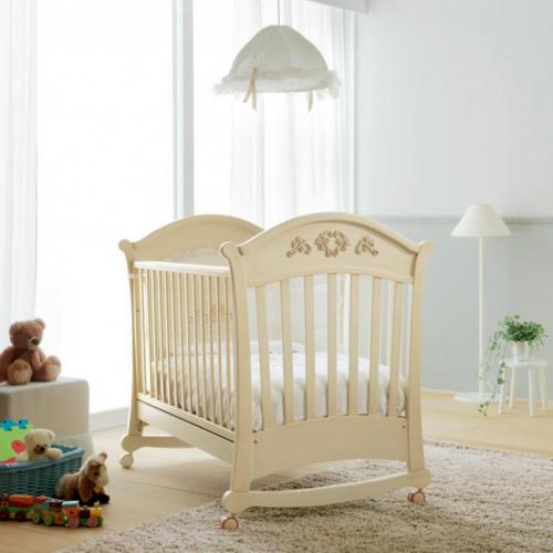 Кровать для новорожденных. Кроватки для новорожденных – выбираем безопасную и удобную кровать для малыша (110 фото)