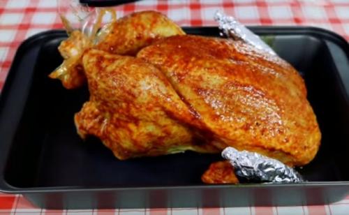 Курица с хрустящей корочкой в духовке. 10 СОЧНЫХ рецептов курицы целиком с хрустящей корочкой 2022 в духовке: пошаговые классические с фото