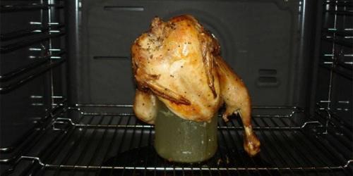 Курица на бутылке с пивом в духовке. Как запечь курицу в духовке на бутылке