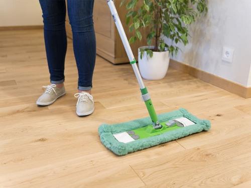 Деревянный дом: простой способ сделать новый пол 03