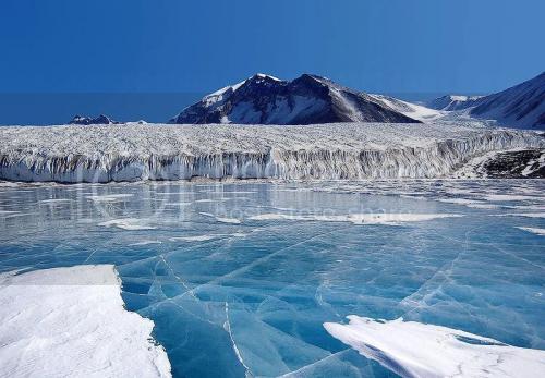 Теплые оттенки стен. Как согреться дома