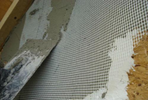 Штукатурка стен из газобетона снаружи: технология и особенности 14