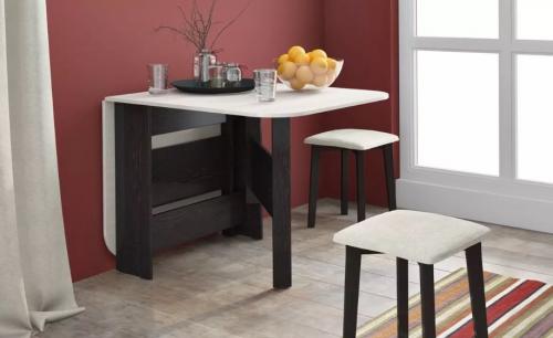 Как выбрать идеальный обеденный стол: размеры для разных компаний 03